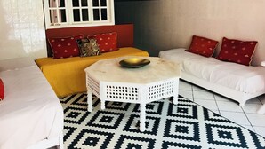 Classic-Apartment, 1 Schlafzimmer | Wohnbereich