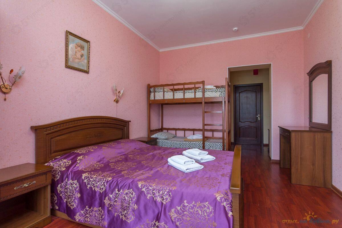 Superior Quadruple Room, Multiple Beds, Non Smoking | 2 bedrooms, in-room safe, cots/infant beds, rollaway beds