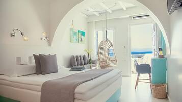 Superior Double Room, Sea View (Third Floor) | Egyptian cotton sheets, premium bedding, pillowtop beds, minibar