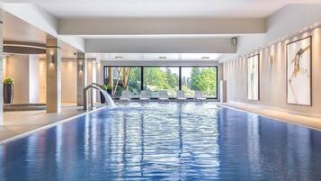 Indoor pool, outdoor pool