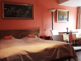 Standard Apartment | 1 bedroom, free WiFi