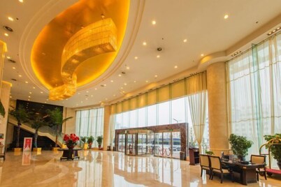 Phoenix International Hotel