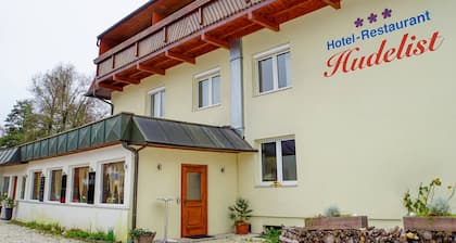 Hotel Hudelist