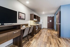 Room, 2 Queen Beds, Accessible, Non Smoking | Desk, laptop workspace, iron/ironing board, free WiFi - WoodSpring Suites Harrisburg Linglestown (Harrisburg)