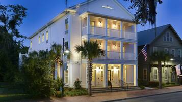 Front of property – evening/night