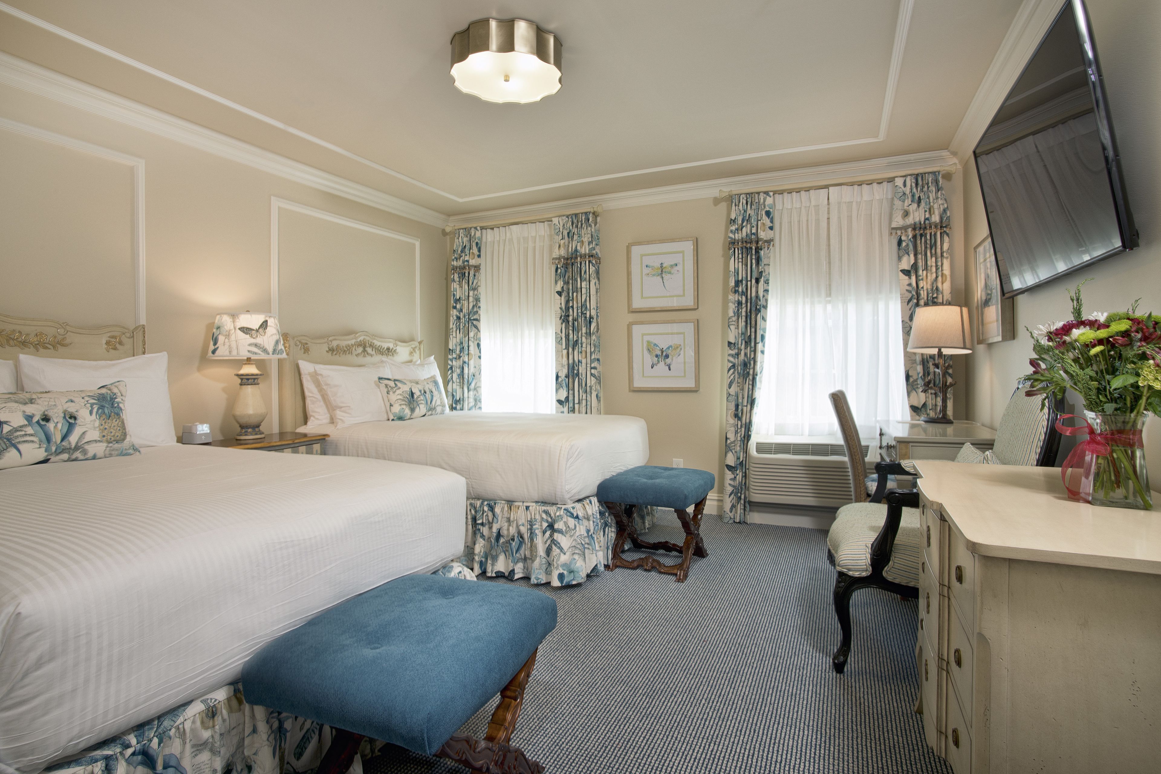 Room 305, 2 Double Beds, Non Smoking