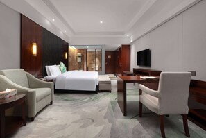 Superior Room, 1 King Bed, Smoking - Wyndham Garden Qianjiang Downtown (Qianjiang)