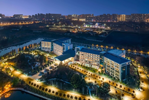 Exterior - Wyndham Garden Qianjiang Downtown (Qianjiang)