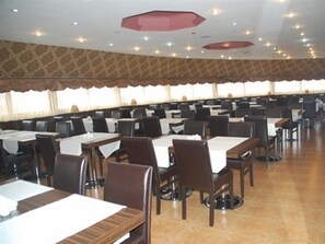 Restaurant - Topkapi Hotel (Istanbul)
