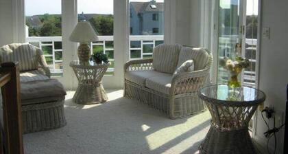 MV Beach Escape - Amplia Casa de Playa Katama