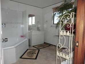 Hair dryer, towels