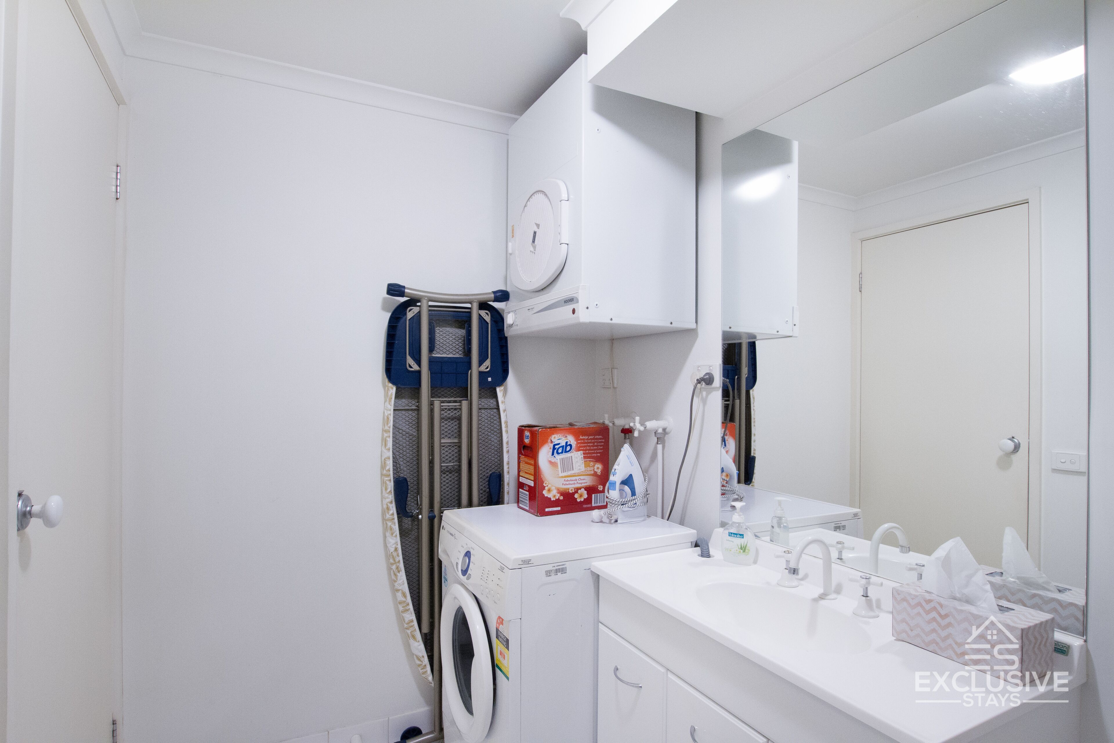 Exclusive Stays - Yarra Condos — image 4