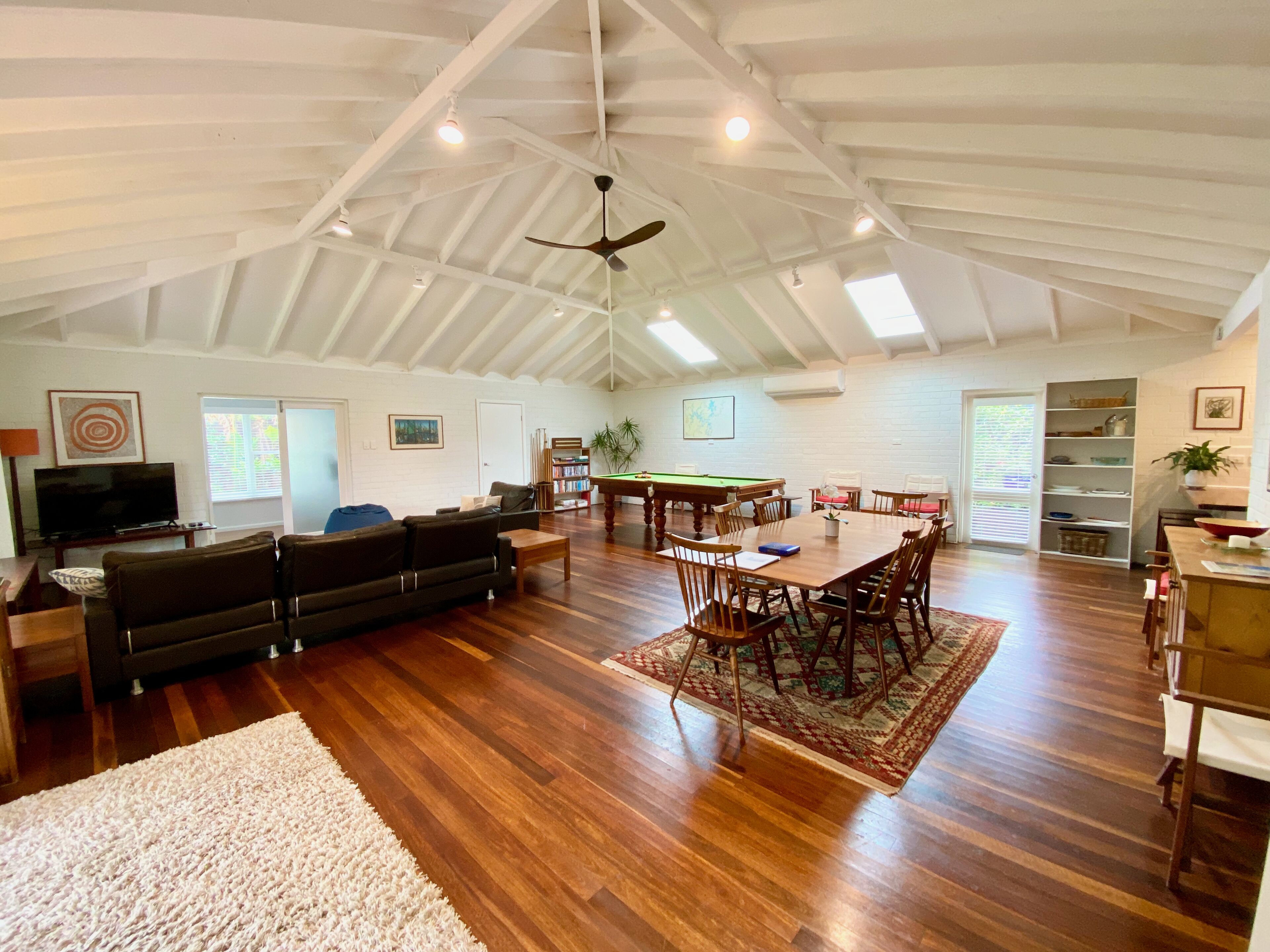 Fabulous holiday home so close to the beach and the village! — image 5