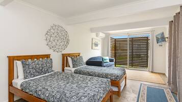 3 chambres, fer et planche à repasser, Wi-Fi gratuit, draps fournis