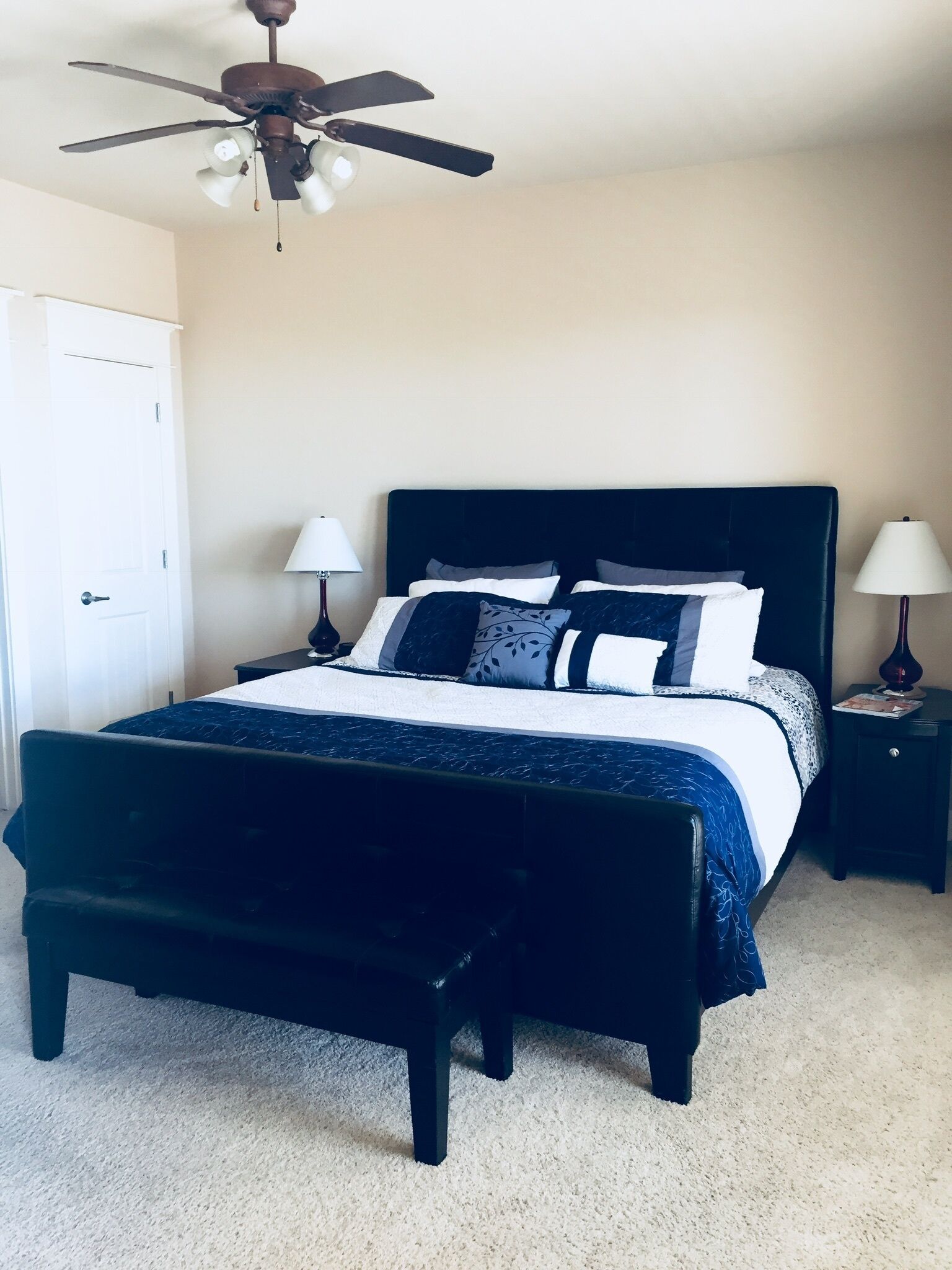 Relaxing Lake Condo Getaway! <br>Enjoy a Fantasic Lakeview for a little R&R