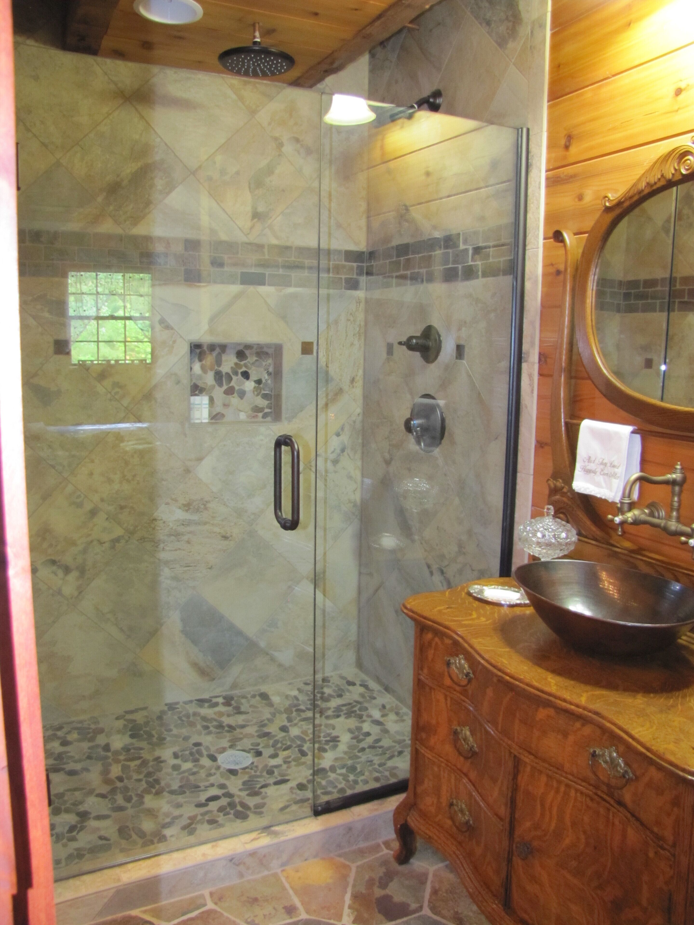 Hemlock Falls LLC Mins. From Chattanooga. 2 miles from Foster Falls State Park