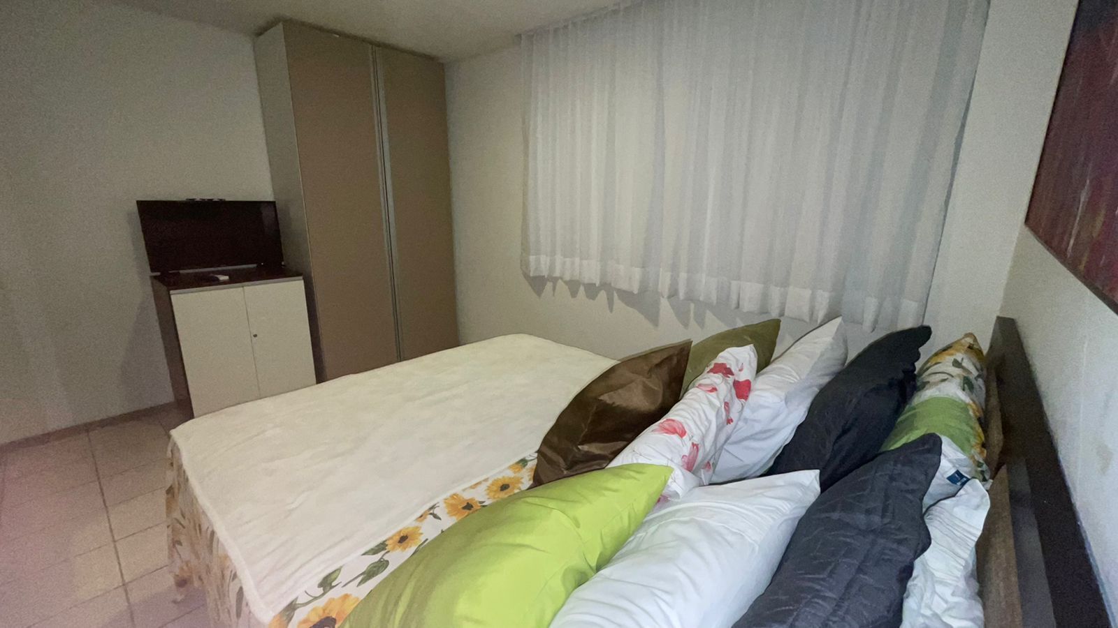 1 bedroom, iron/ironing board, internet, bed sheets