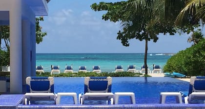 La villa de luxe en bord de mer pour le mariage, le yoga, les événements professionnels ou simplement le plaisir