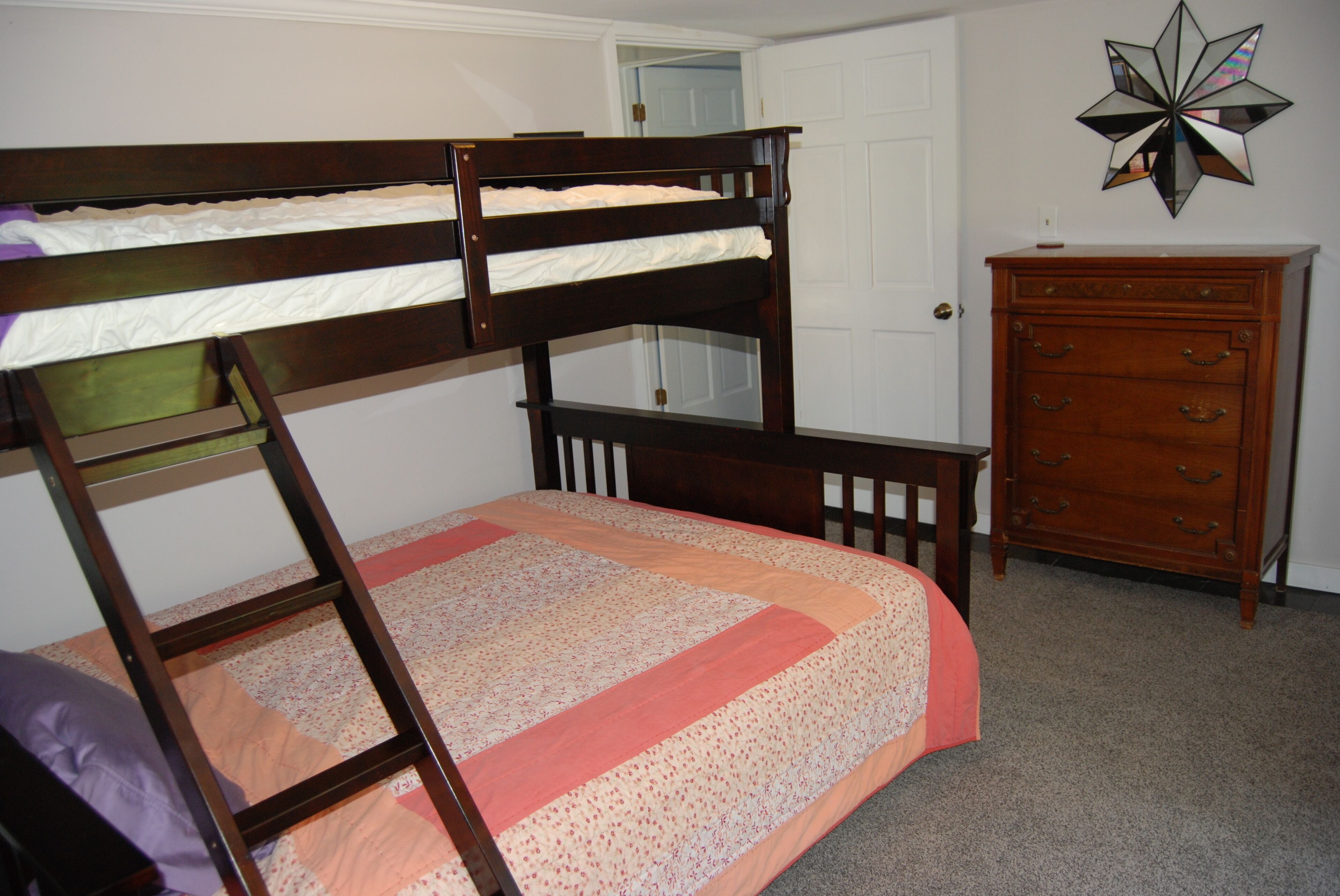 In the ❤ of Ohiopyle. Central location, clean, charming. Large yard with firepit