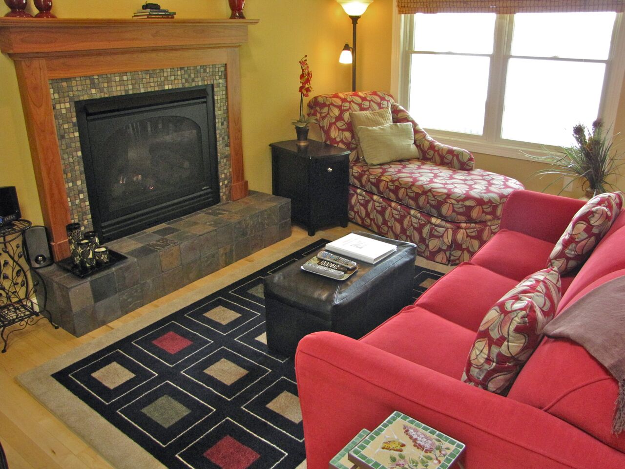 Sunset Nook Cottage: On Water, Charming, Sunsets, Boat Slip, Near Downtown!