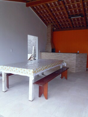 Dining - Hosting DaCosta (Penha)