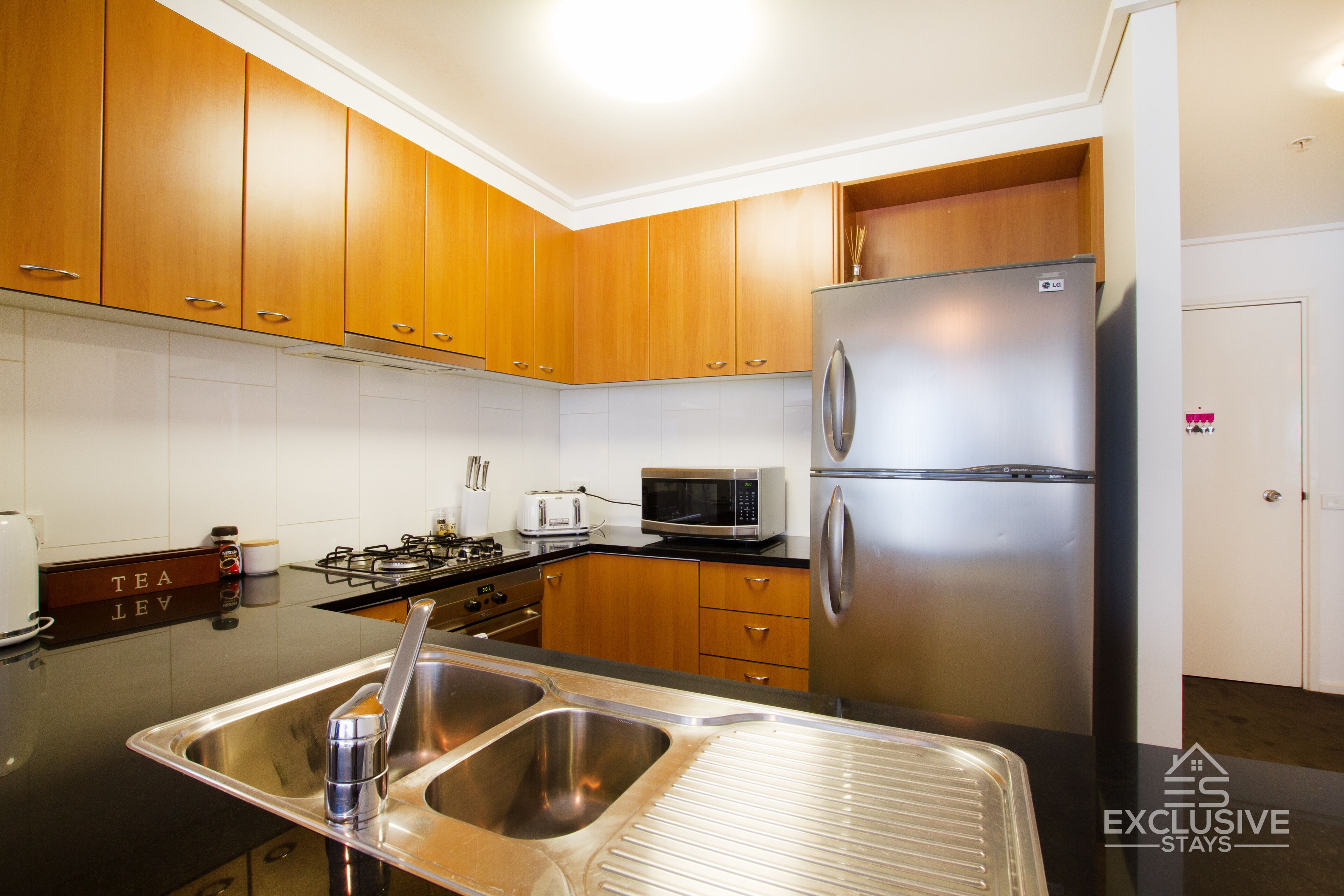 Exclusive Stays - Summit — image 9