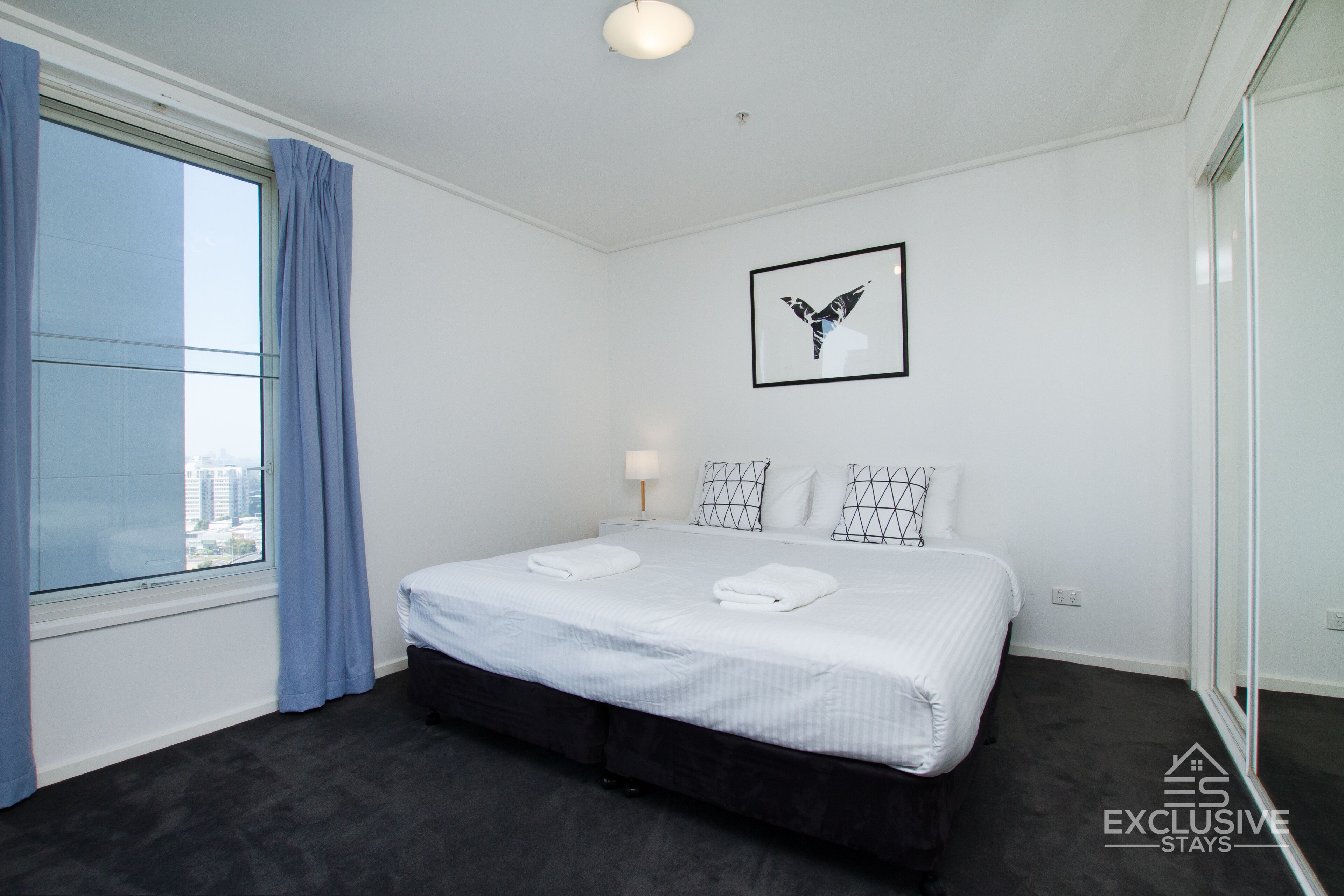 Exclusive Stays - Summit — image 11