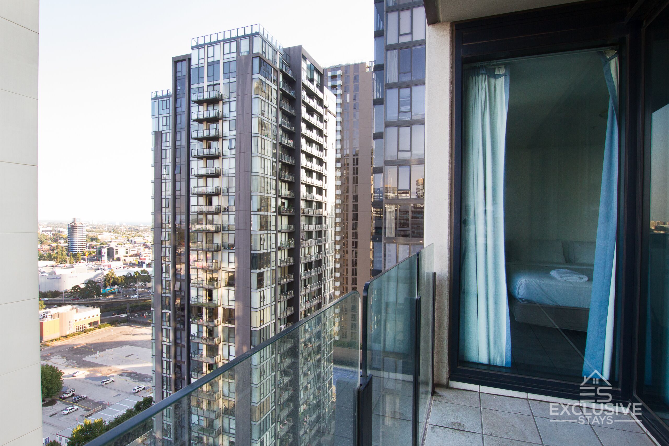 Exclusive Stays - Summit — image 18