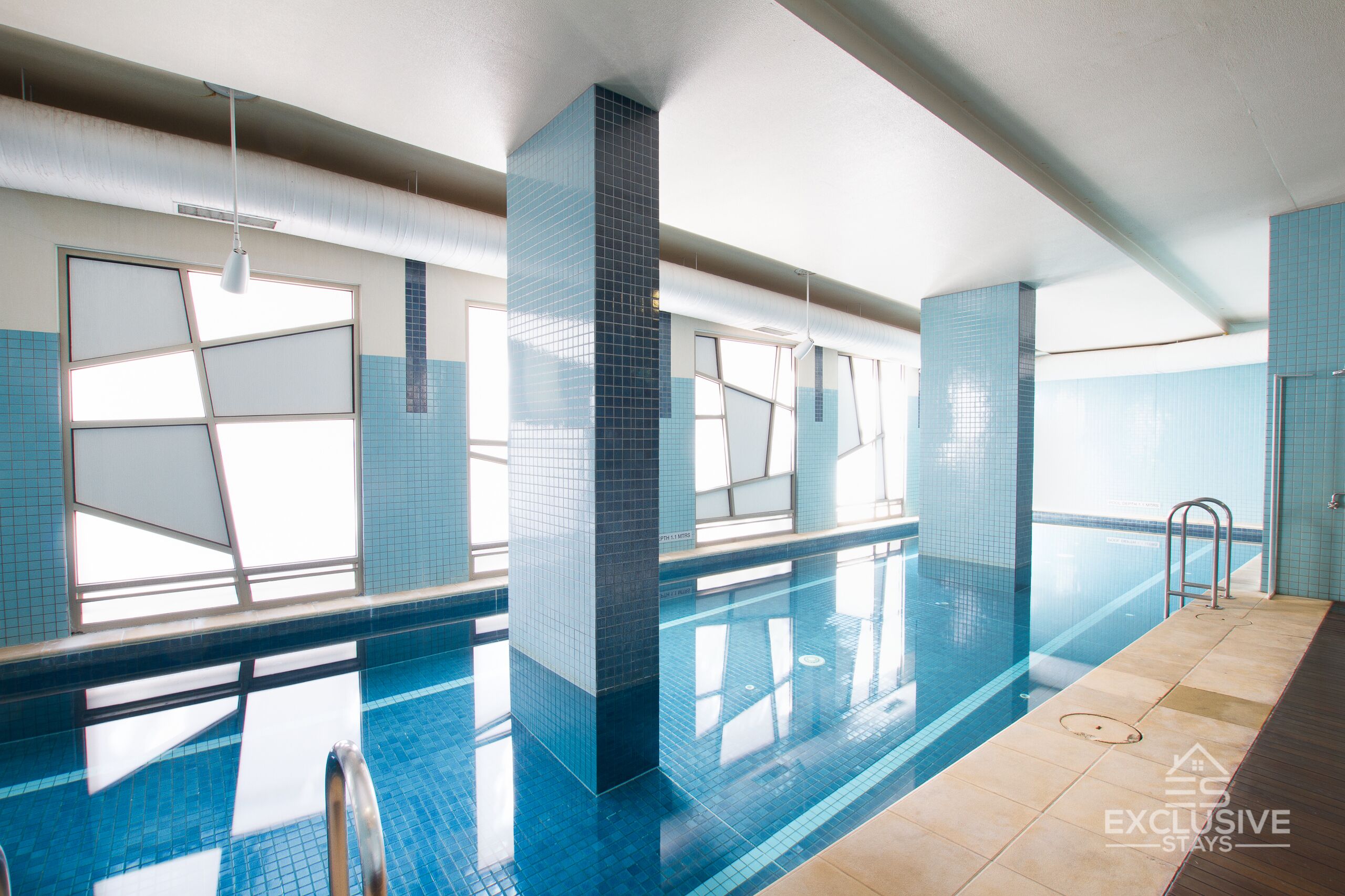 Exclusive Stays - Summit — image 4