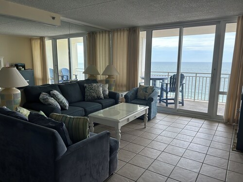 Direct Oceanfront Condo on 11th Floor with Amazing views of Ocean and Bay