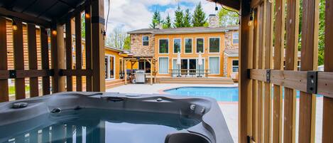 Indoor pool, outdoor pool