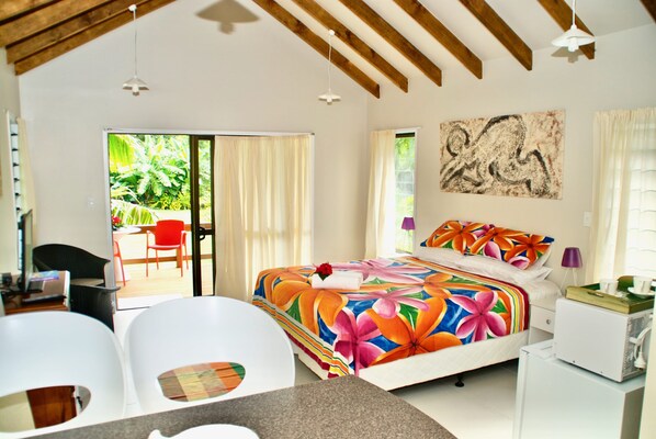 1 chambre, fer et planche à repasser, Wi-Fi, literie fournie