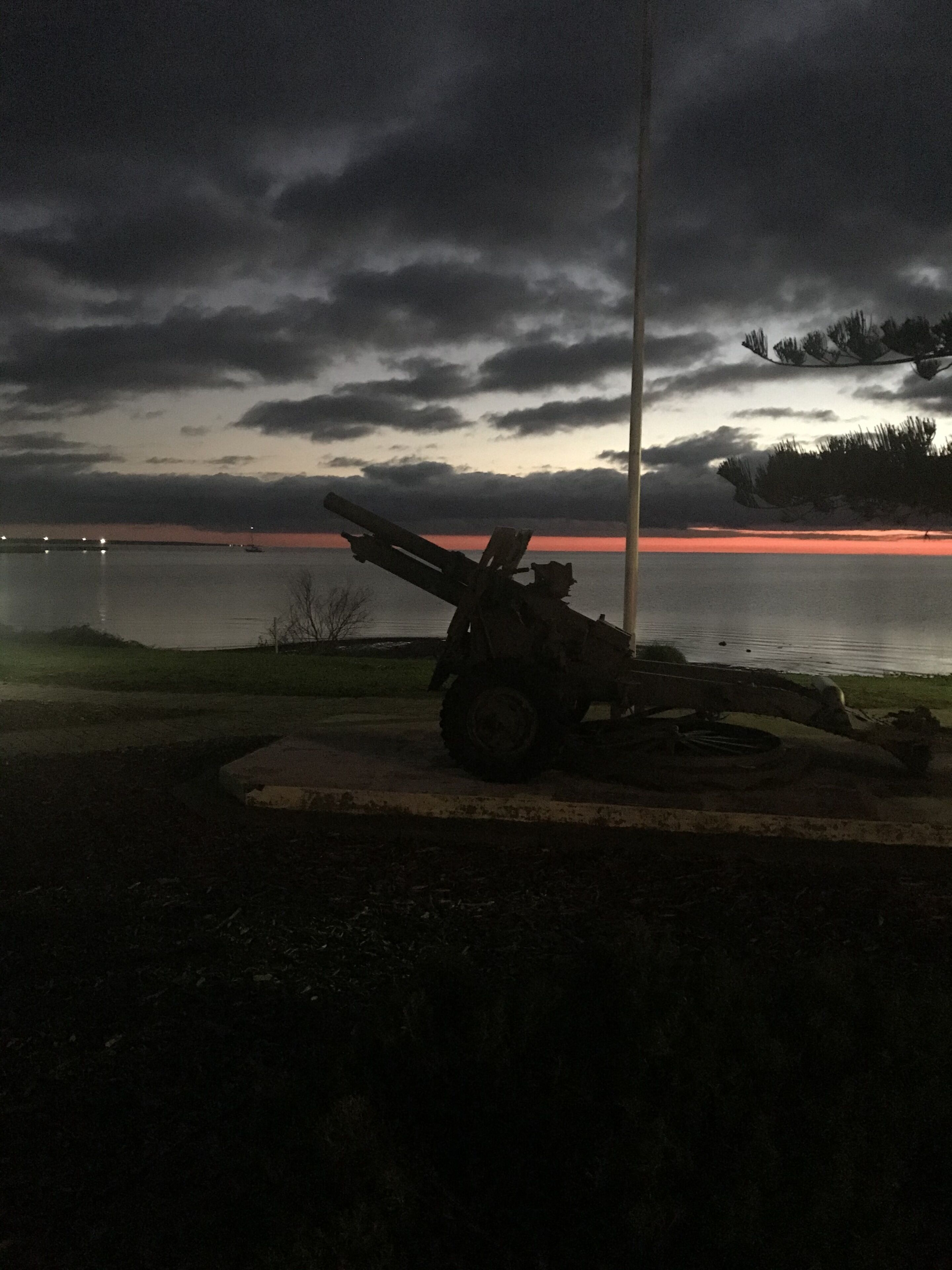 Location Location Location \nClosing for Renos 6th May - Sept 6th \nour apologies — image 4