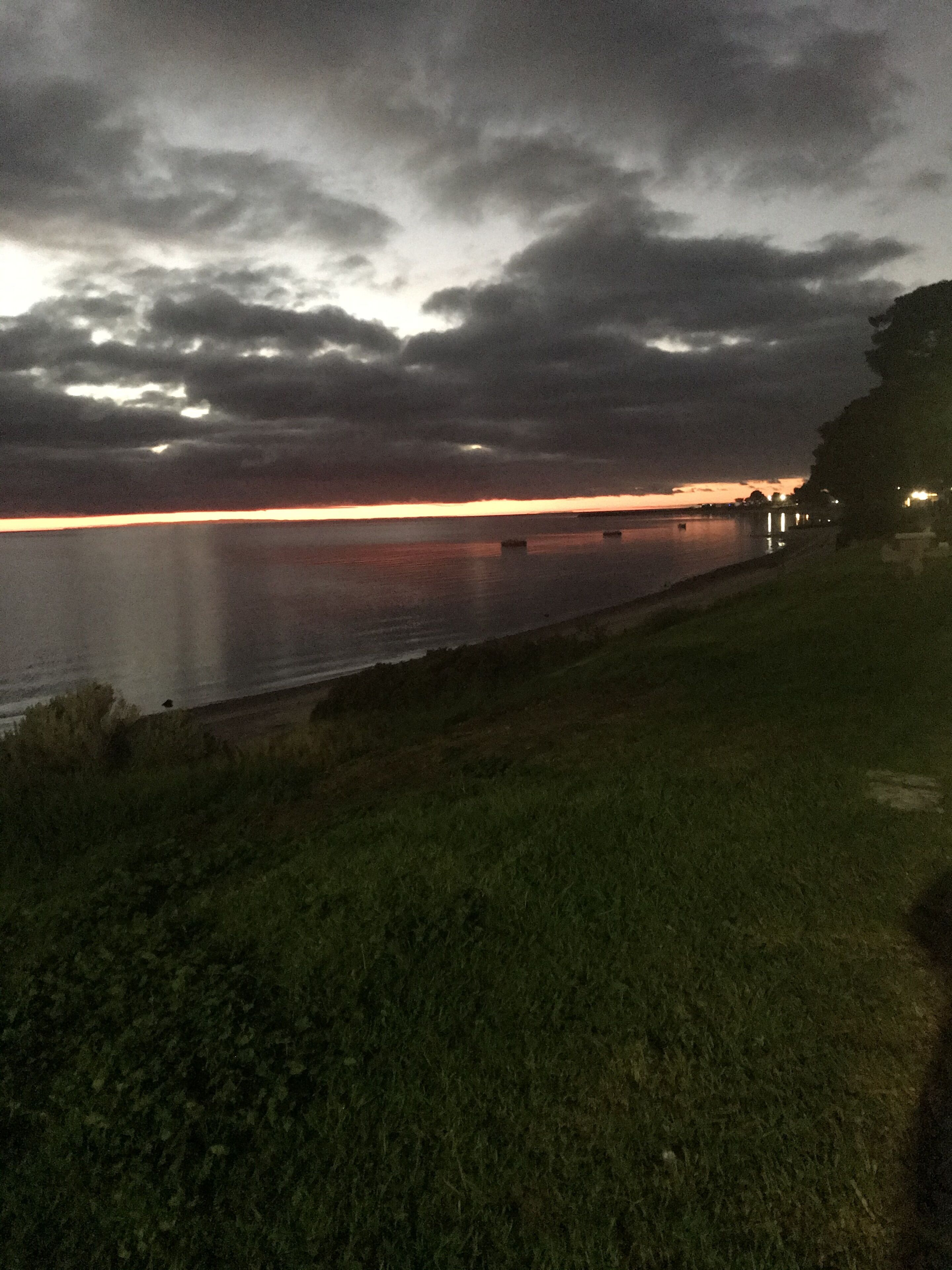 Location Location Location \nClosing for Renos 6th May - Sept 6th \nour apologies — image 5