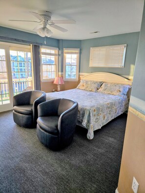 5 habitaciones, escritorio, tabla de planchar con plancha y wifi gratis