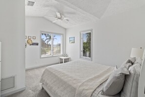 4 bedrooms, iron/ironing board, travel crib, free WiFi