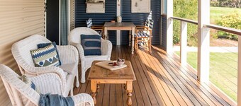 Aldinga Bay bungalows - ocean view private retreat