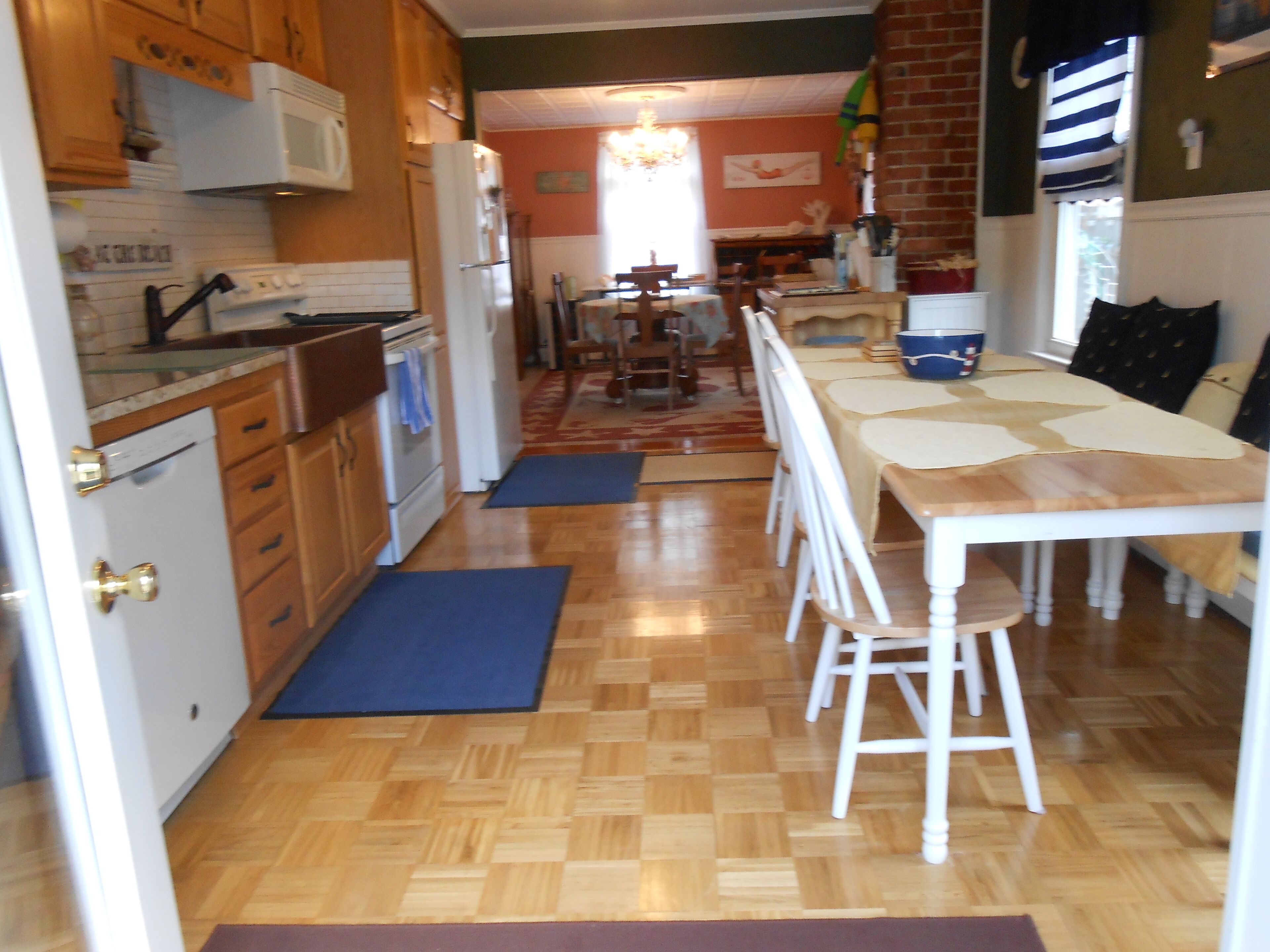 Ready for 2023 season. 5 stars! Short walk to beach. Great house and location.