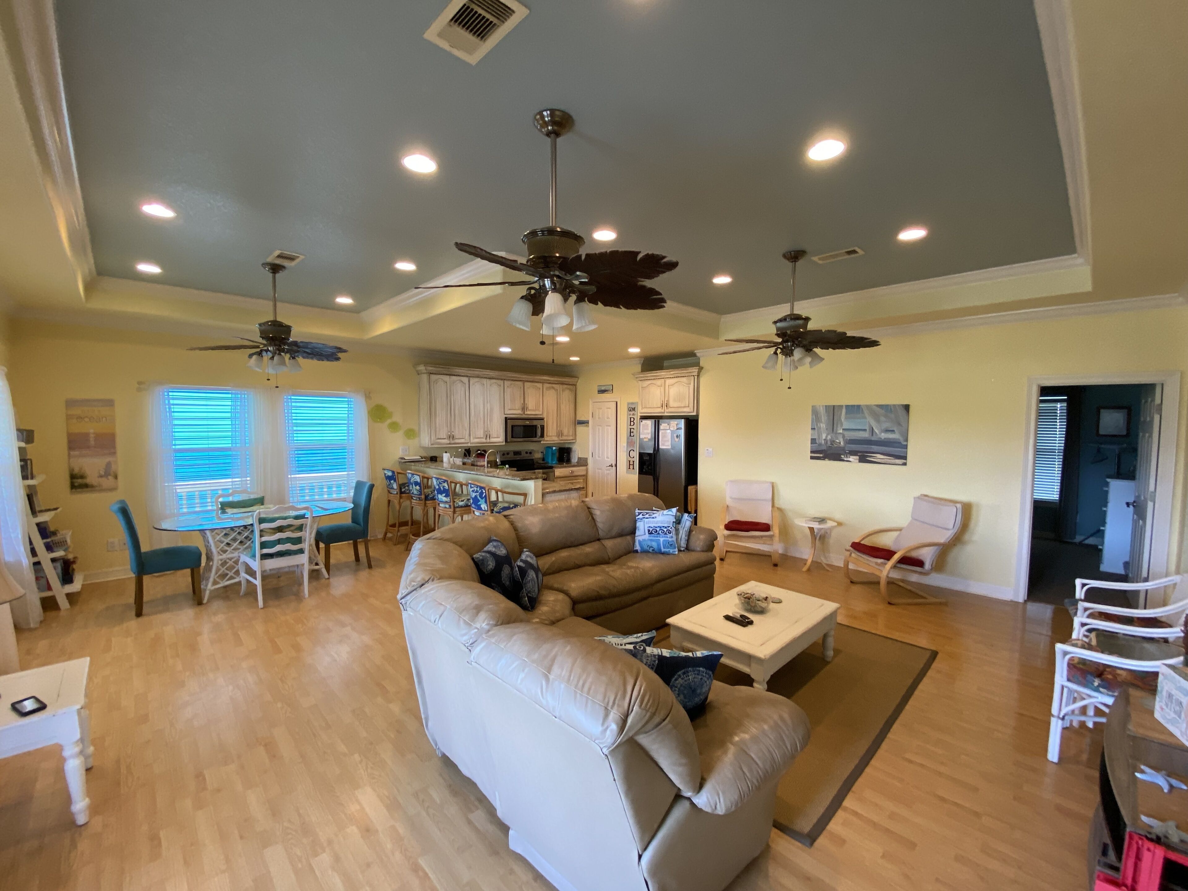 'Come Away With Me'...