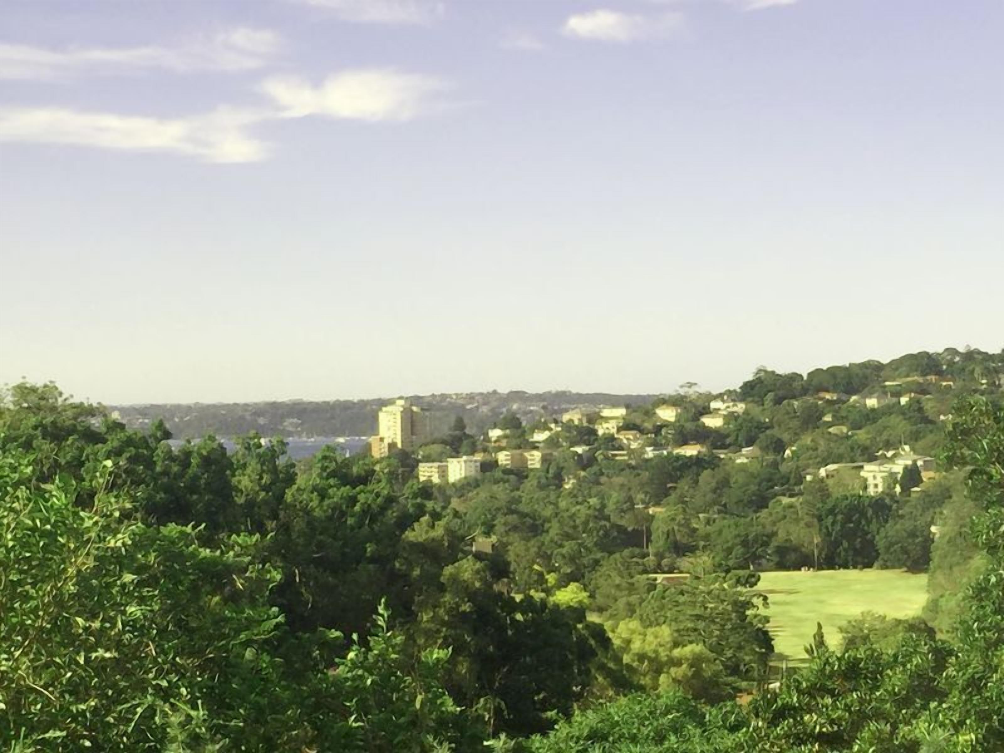 Superb Location Between City & Bondi Beach in Bondi Junction — image 3