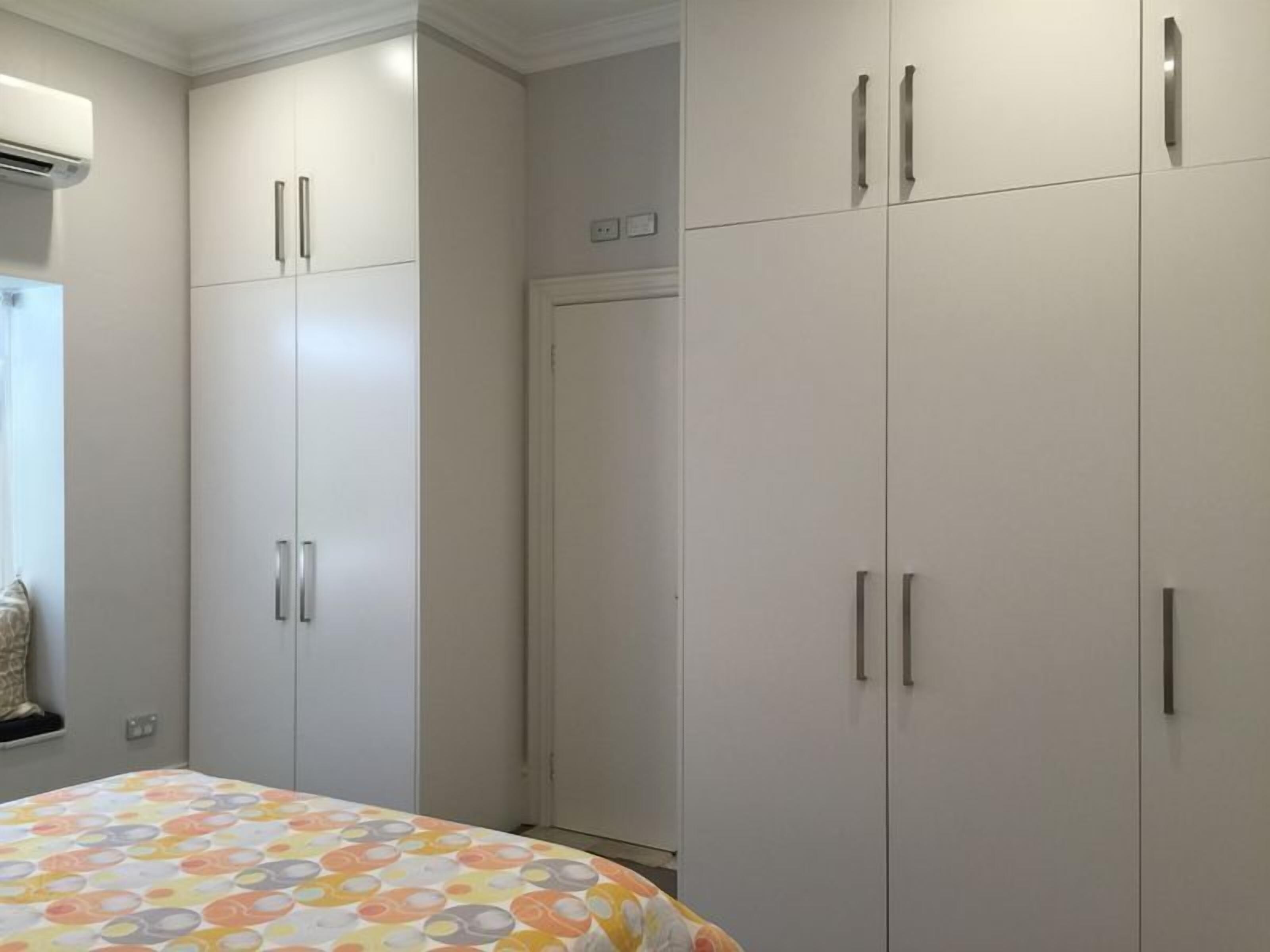 Superb Location Between City & Bondi Beach in Bondi Junction — image 12