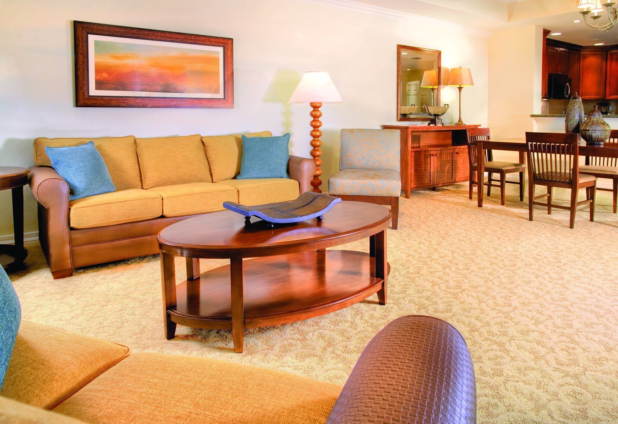 Located minutes from Disney!