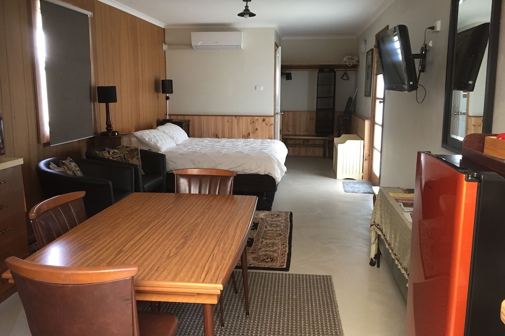 Studio 8 B & B - Perfect central location