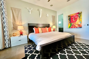 4 habitaciones, escritorio, tabla de planchar con plancha y wifi gratis 