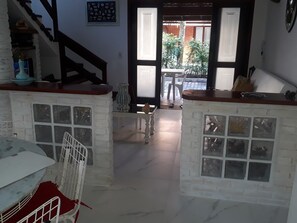 �تناول الطعام