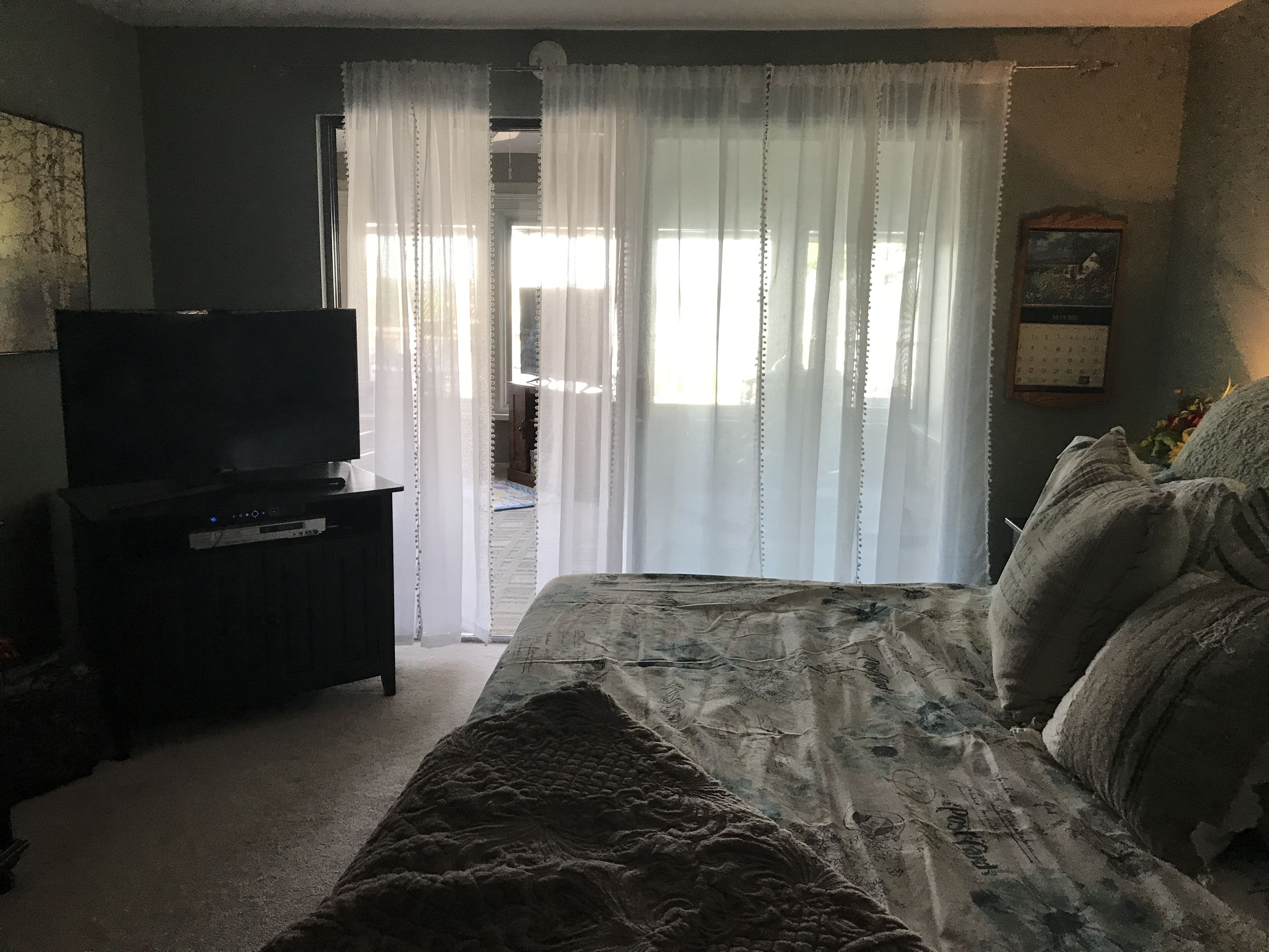 Cozy Lake Cottage just 5 minutes on paved roads with Wow Lake Views & Sunsets💜