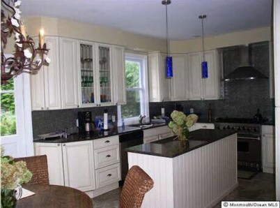 Large Victorian-fully modernized