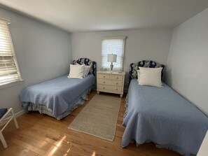 3 bedrooms, desk, free WiFi
