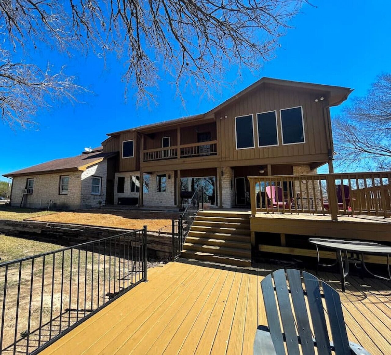 River Park Oasis | MAJOR Discount THIS WEEKEND ONLY | Next to TX State Tubes | WiFi