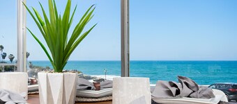 Oceanfront Luxury: Your Seaside Sanctuary in La Jolla